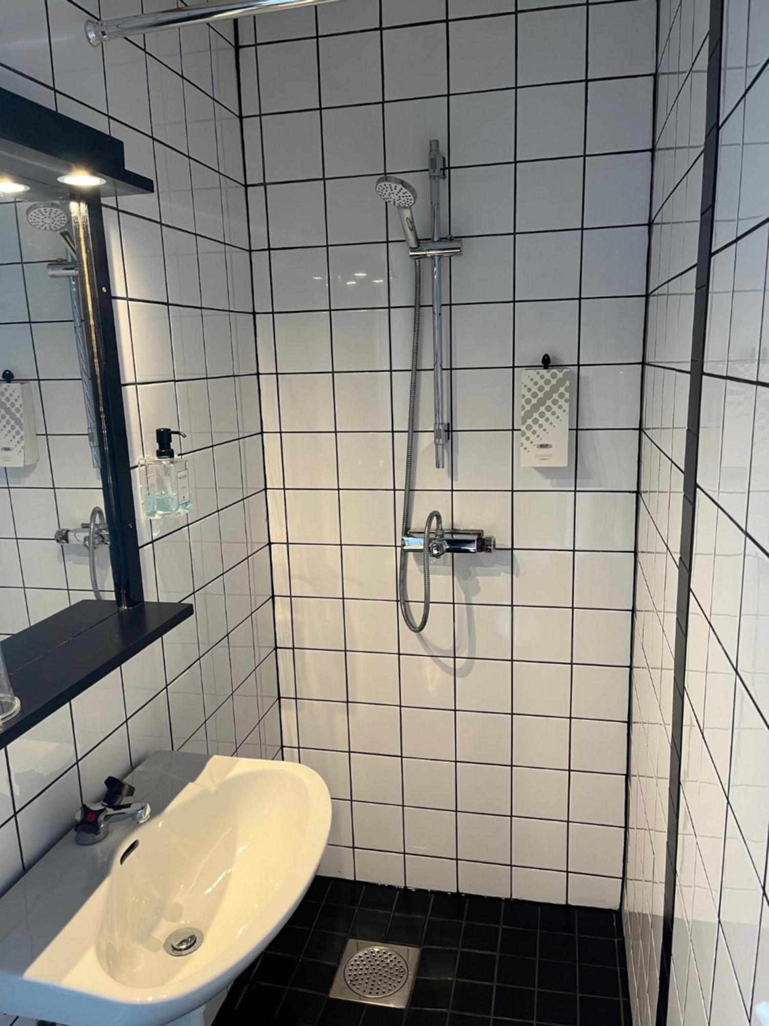 Hotell Fisketangen Kungshamn Luaran gambar